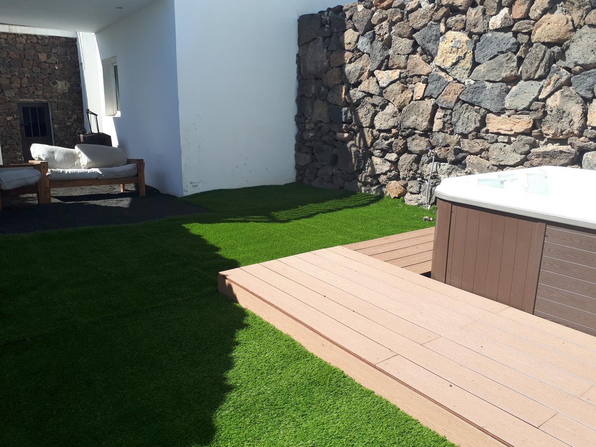 Loft La Tahonilla Pensionat Tías Exteriör bild