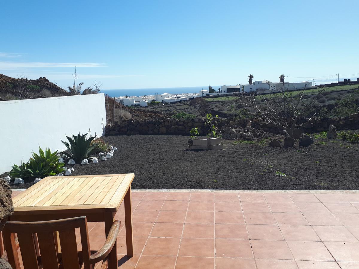 Loft La Tahonilla Pensionat Tías Exteriör bild