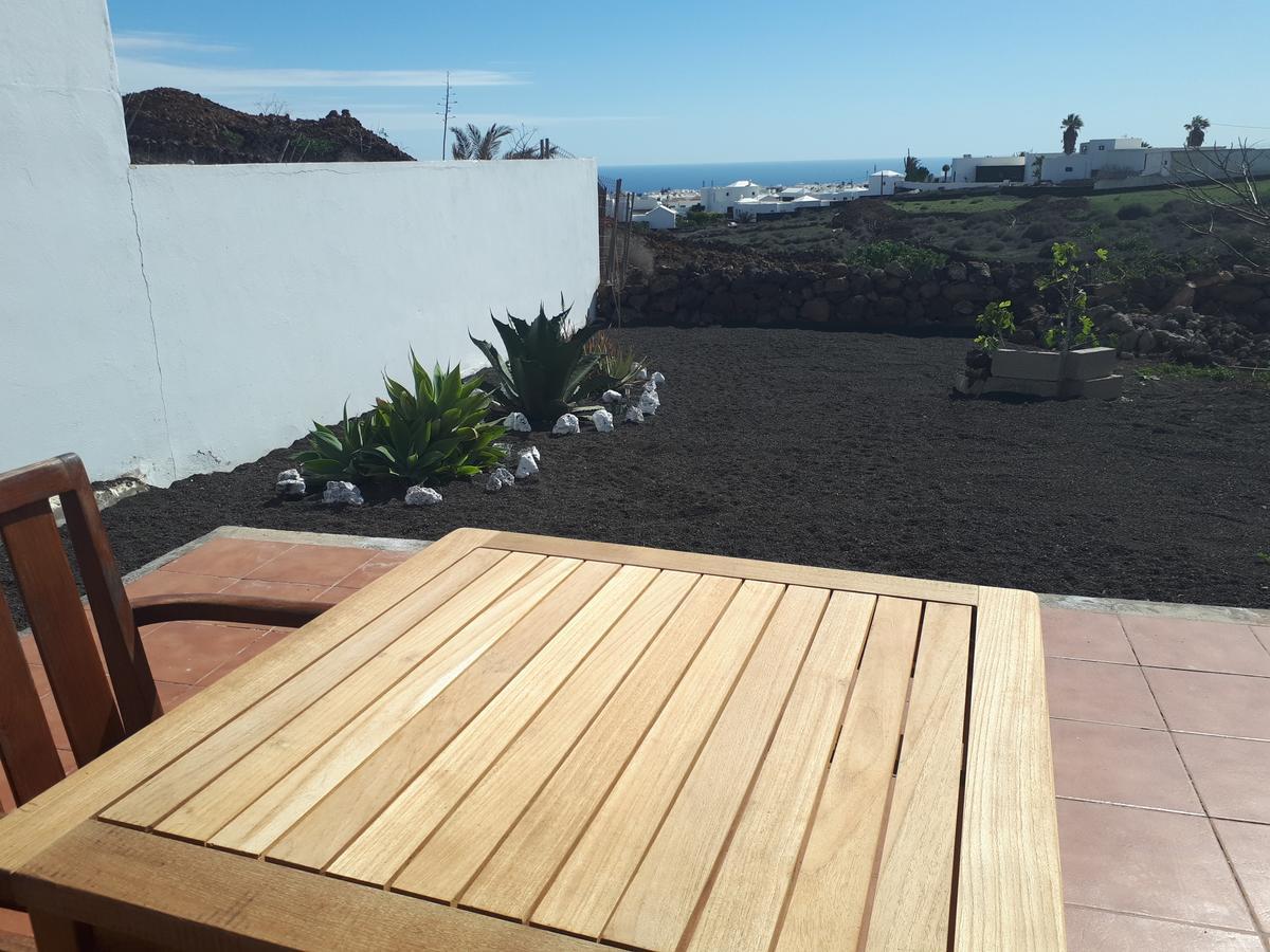 Loft La Tahonilla Pensionat Tías Exteriör bild